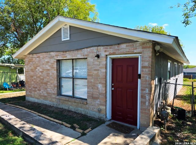 918 Hampton, San Antonio, TX 78220