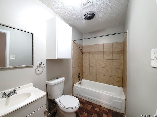 918 Hampton, San Antonio, TX 78220