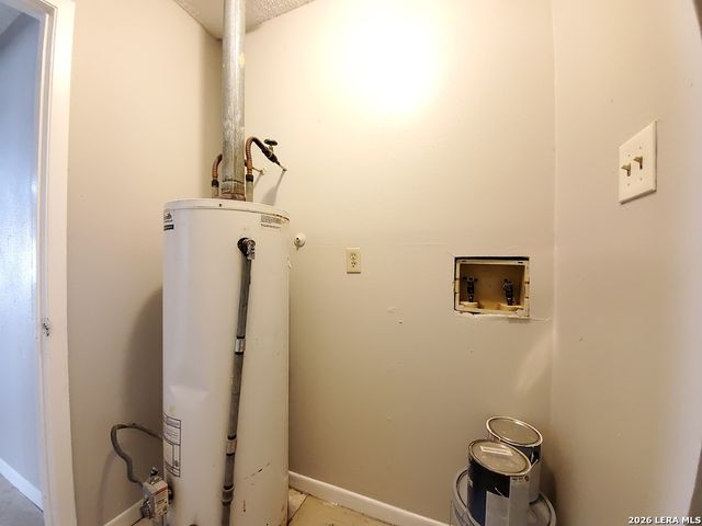 918 Hampton, San Antonio, TX 78220