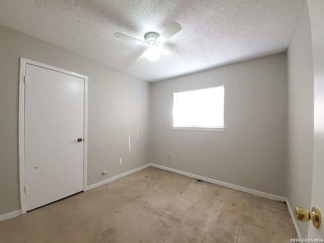 918 Hampton, San Antonio, TX 78220