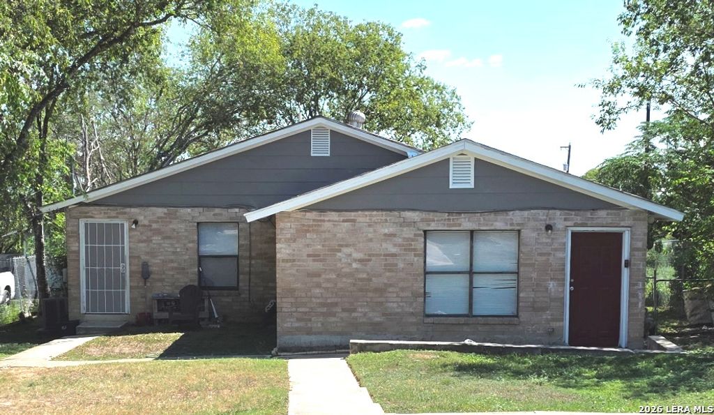 918 Hampton, San Antonio, TX 78220