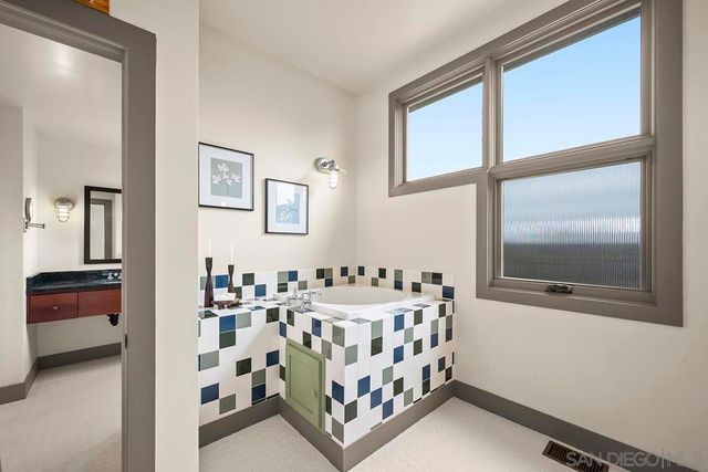 3003 Fried Avenue, San Diego, CA 92122