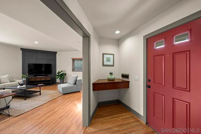 3003 Fried Avenue, San Diego, CA 92122