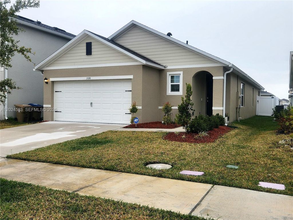 1598 BULL HILL RD, Kissimmee, FL 34744