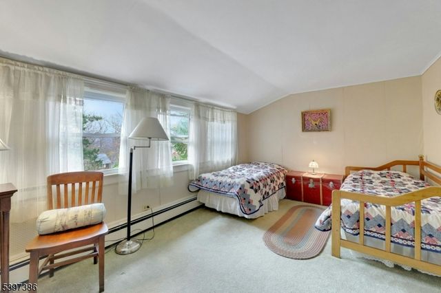 99 Armour Rd, Mahwah Twp., NJ 07430