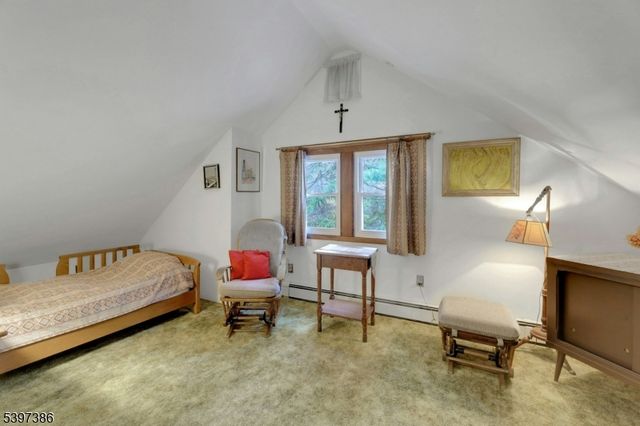 99 Armour Rd, Mahwah Twp., NJ 07430