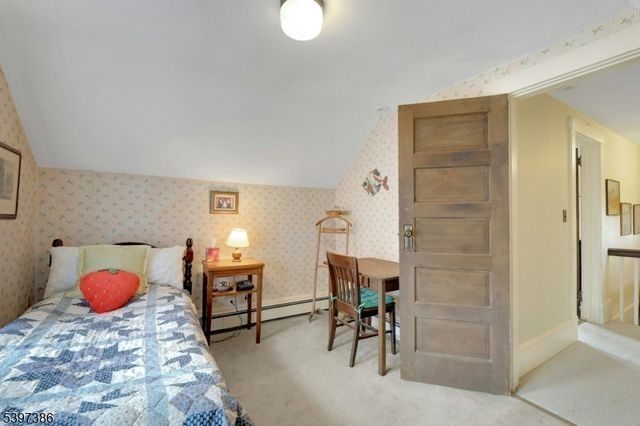 99 Armour Rd, Mahwah Twp., NJ 07430