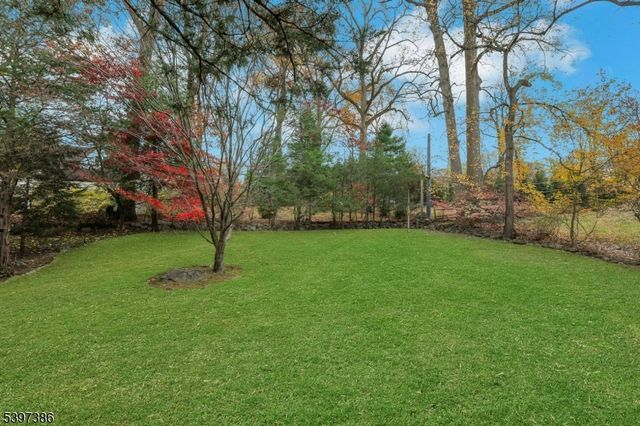 99 Armour Rd, Mahwah Twp., NJ 07430