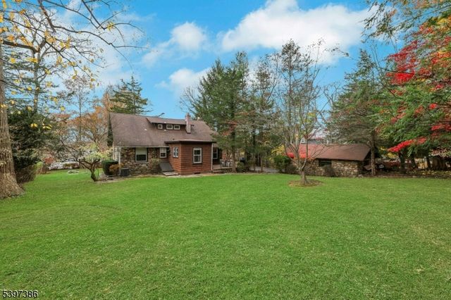 99 Armour Rd, Mahwah Twp., NJ 07430