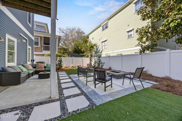 638 S Fourth Avenue, Kure Beach, NC 28449