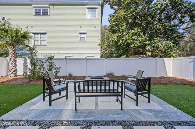 638 S Fourth Avenue, Kure Beach, NC 28449