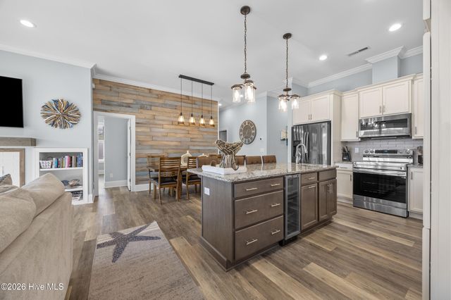 638 S Fourth Avenue, Kure Beach, NC 28449