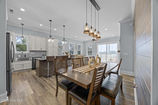 638 S Fourth Avenue, Kure Beach, NC 28449