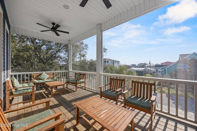 638 S Fourth Avenue, Kure Beach, NC 28449