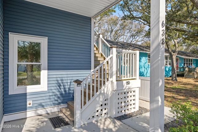 638 S Fourth Avenue, Kure Beach, NC 28449