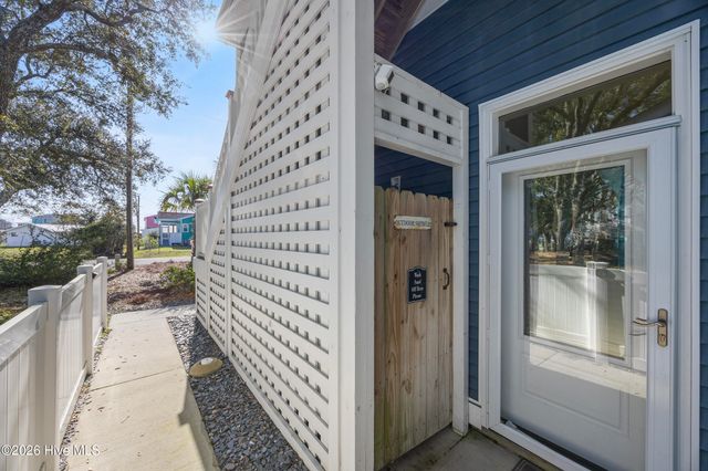 638 S Fourth Avenue, Kure Beach, NC 28449