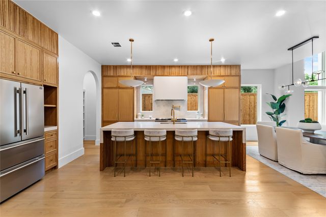10344 Country Club Drive, Dallas, TX 75218