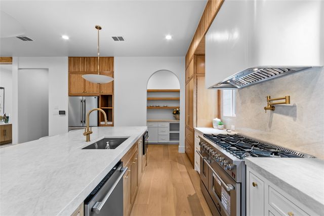 10344 Country Club Drive, Dallas, TX 75218