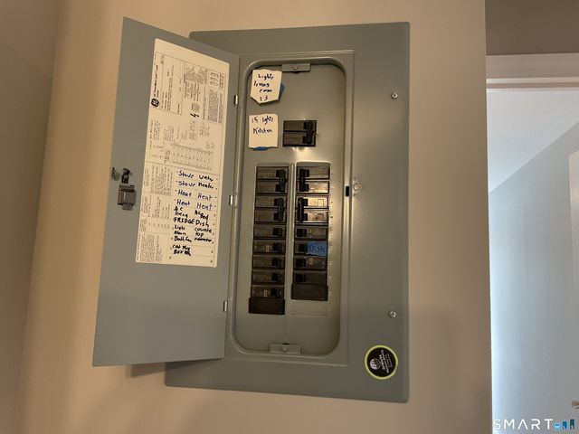 7 Hamre Lane A, Branford, CT 06405