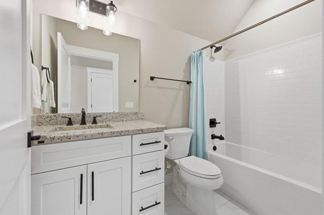 33 Baker Pond Court, Jefferson, GA 30549