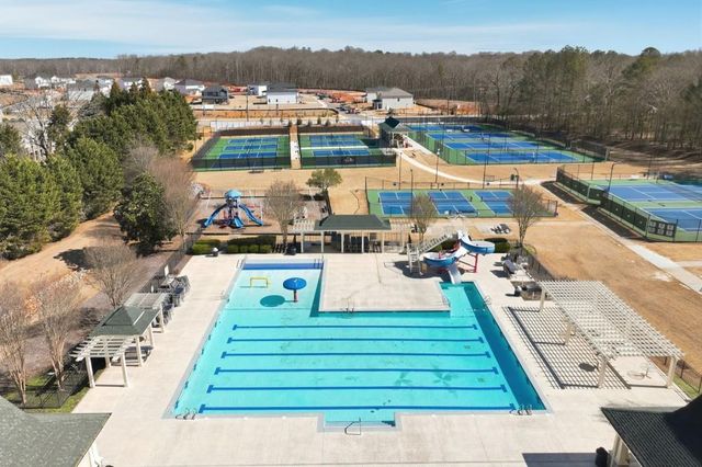 33 Baker Pond Court, Jefferson, GA 30549