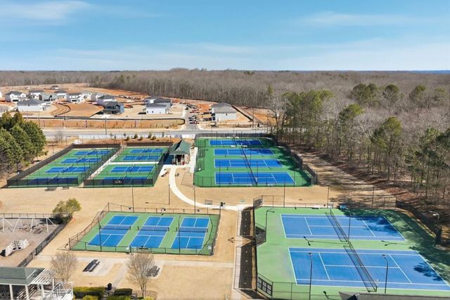 33 Baker Pond Court, Jefferson, GA 30549