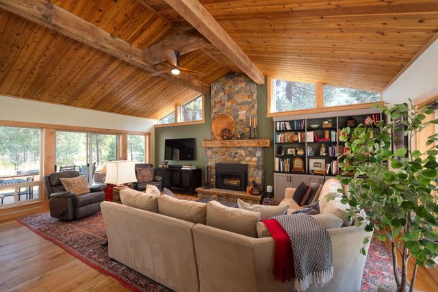 53596 Brookie Way, La Pine, OR 97739