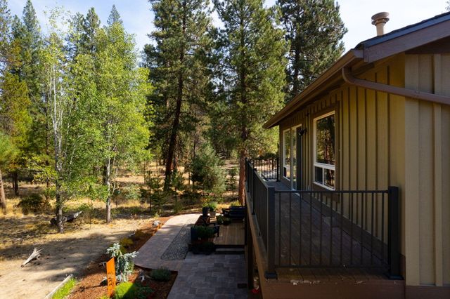 53596 Brookie Way, La Pine, OR 97739