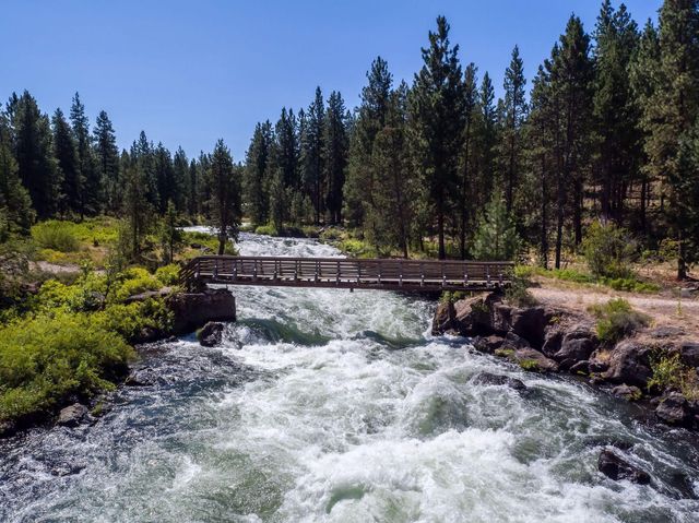 53596 Brookie Way, La Pine, OR 97739
