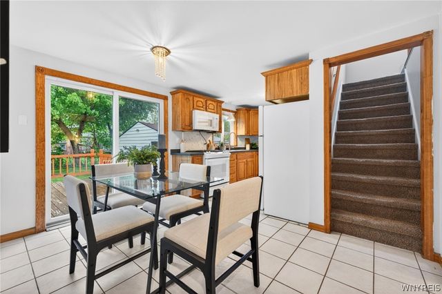 99 Creekward Drive, West Seneca, NY 14224