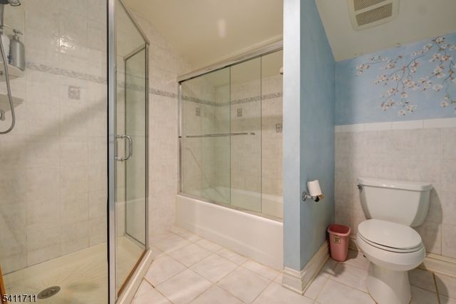 18 Tree Top Ln, Chatham Twp., NJ 07928