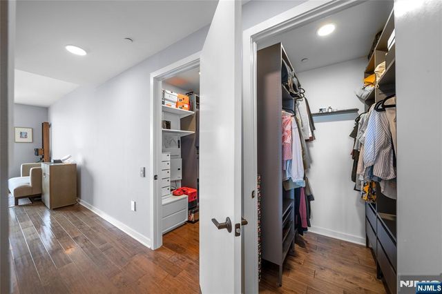 618 Hudson Park, Edgewater, NJ 07020