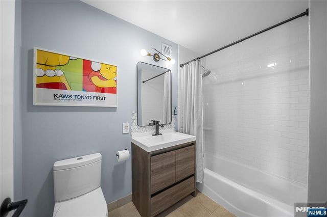 618 Hudson Park, Edgewater, NJ 07020