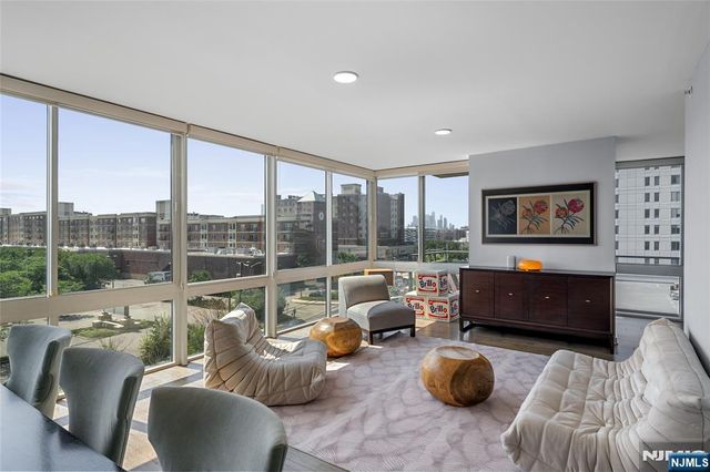 618 Hudson Park, Edgewater, NJ 07020