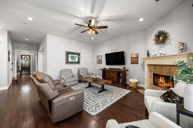 6915 Verado Way, Missouri City, TX 77459