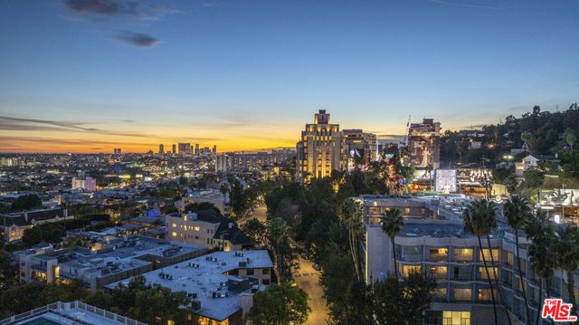 1400 N Sweetzer Avenue 306, West Hollywood, CA 90069