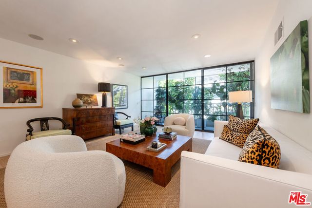 1400 N Sweetzer Avenue 306, West Hollywood, CA 90069