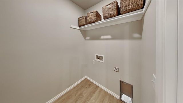 7044 Labelle Drive, Warr Acres, OK 73132