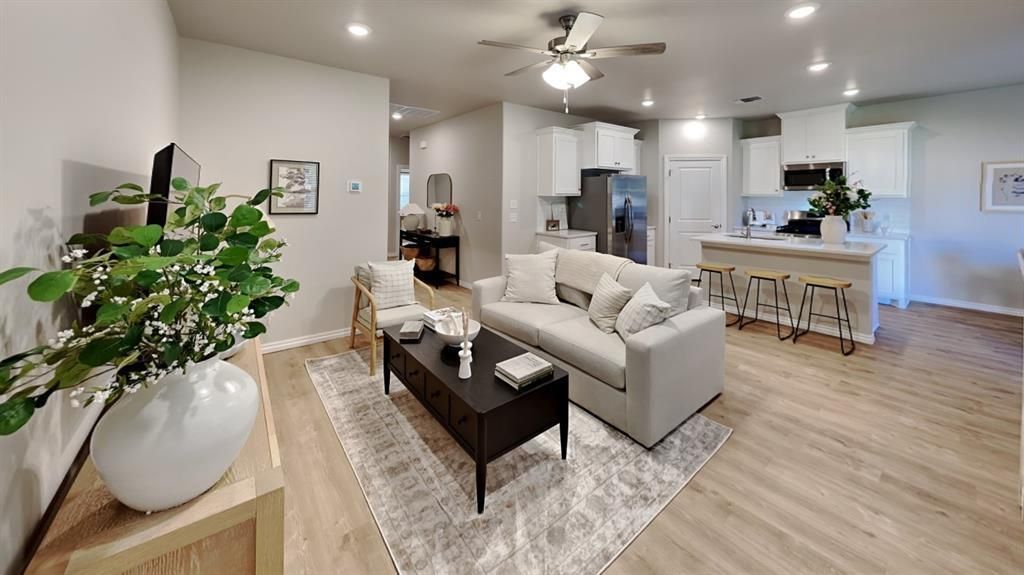 7044 Labelle Drive, Warr Acres, OK 73132