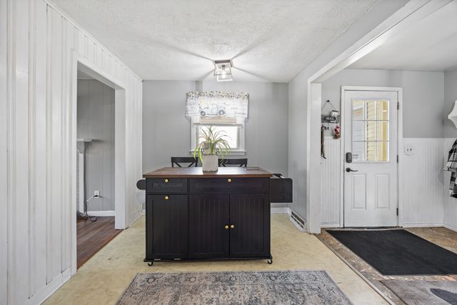 122 North Airline Road, Wallingford, CT 06492