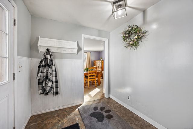 122 North Airline Road, Wallingford, CT 06492