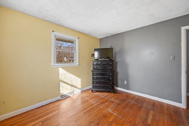 122 North Airline Road, Wallingford, CT 06492