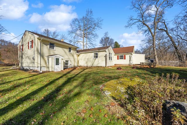 122 North Airline Road, Wallingford, CT 06492