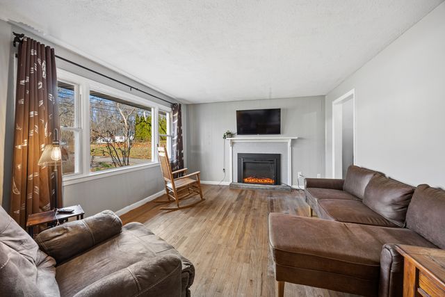 122 North Airline Road, Wallingford, CT 06492