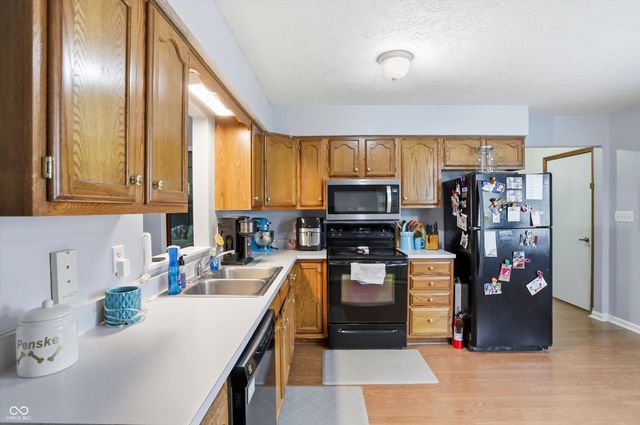 4025 Maple Manor Drive, Indianapolis, IN 46237