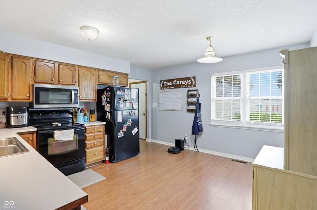 4025 Maple Manor Drive, Indianapolis, IN 46237