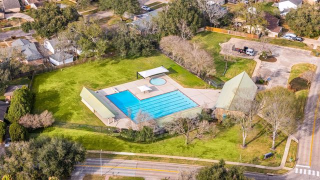 4402 Hickory Grove Drive, Houston, TX 77084