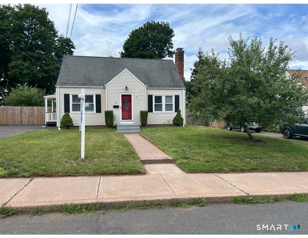 26 Trebbe Drive, Manchester, CT 06040