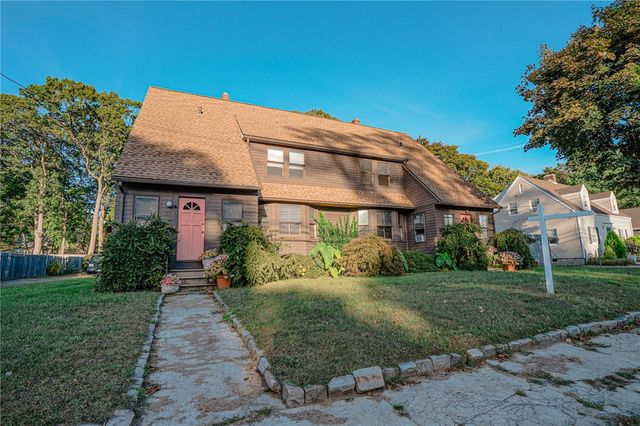 133 Roger Williams Avenue, East Providence, RI 02916