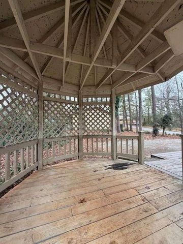 804 Emerald Forest Circle, Lawrenceville, GA 30044